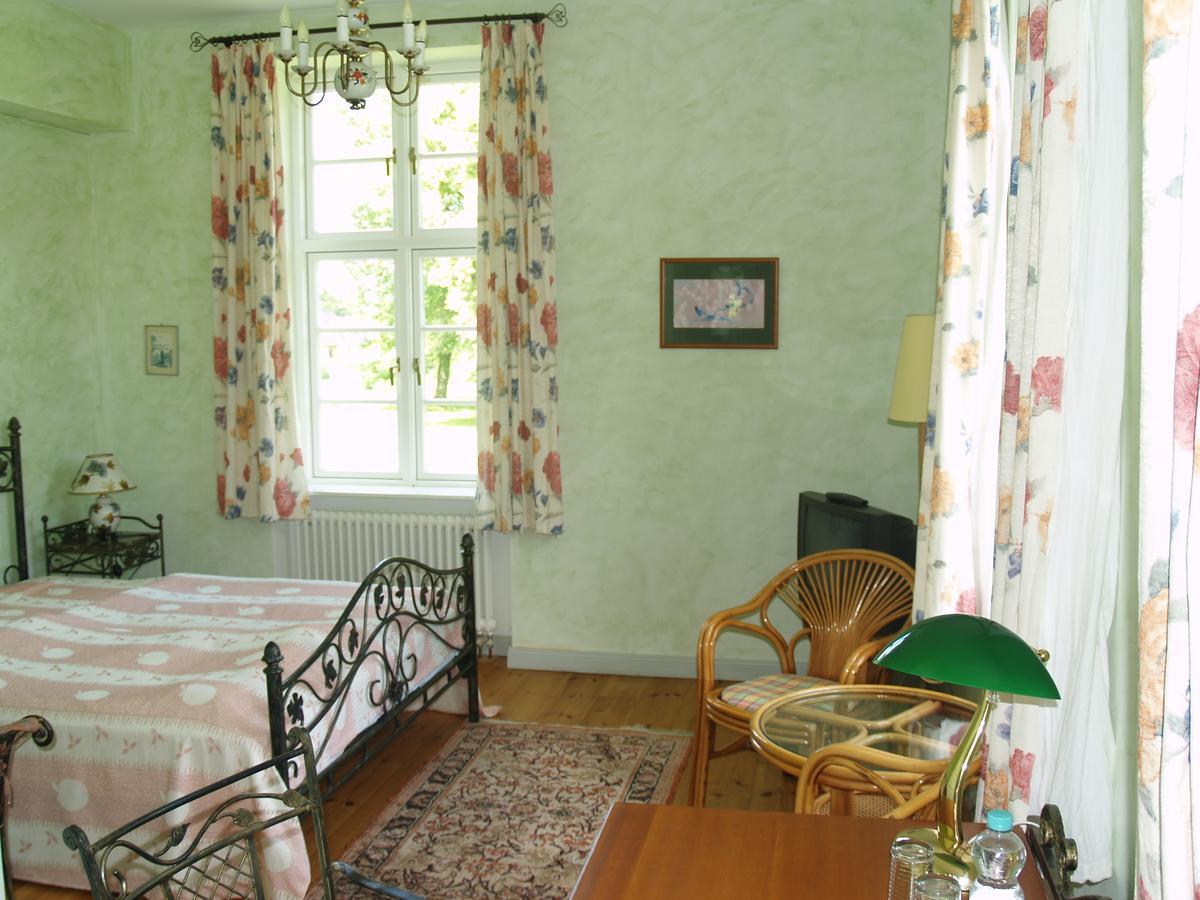 Landhaus Schloss Koelzow Kolzow Eksteriør billede